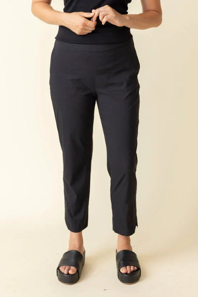 Habitat Spring/Summer, 17962 Easy Crop Pant, Black