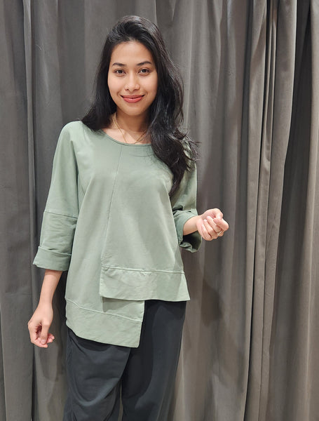 Paolo Tricot, SU8370 Asymmetrical Sweatshirt