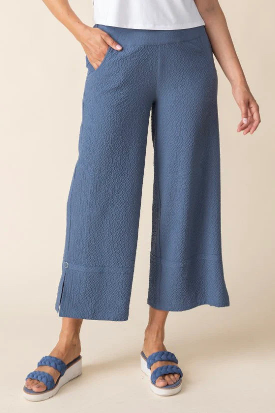 Habitat Spring/Summer, 21372 Relaxed Split Hem Crop Pant, Indigo
