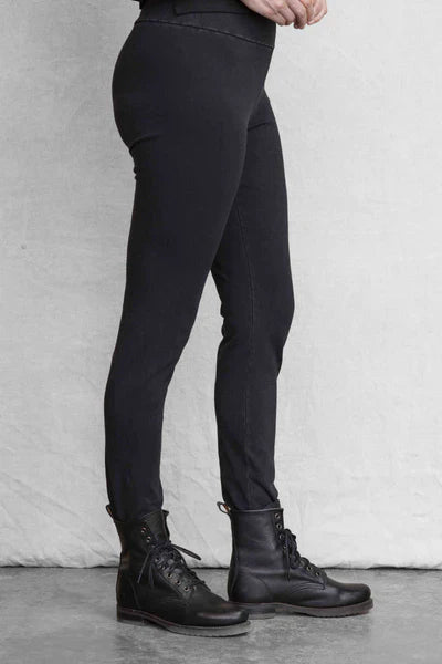 Habitat Spring/Summer, 31566 Easy Pant, Black