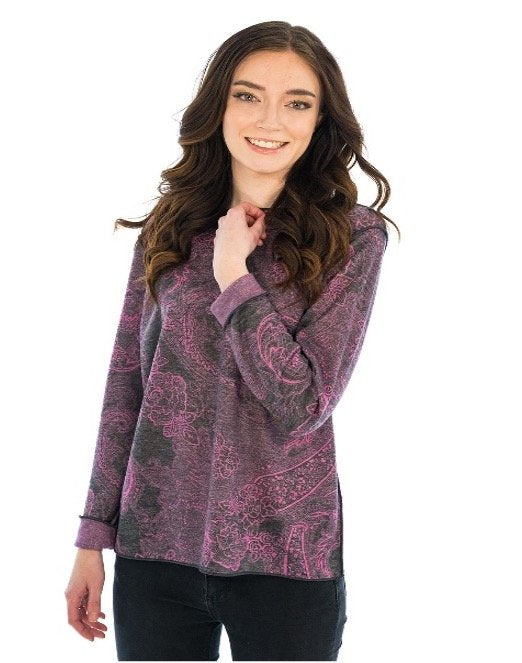 Trisha Tyler, 11559 Reversible Crew Neck Paisley, Pink